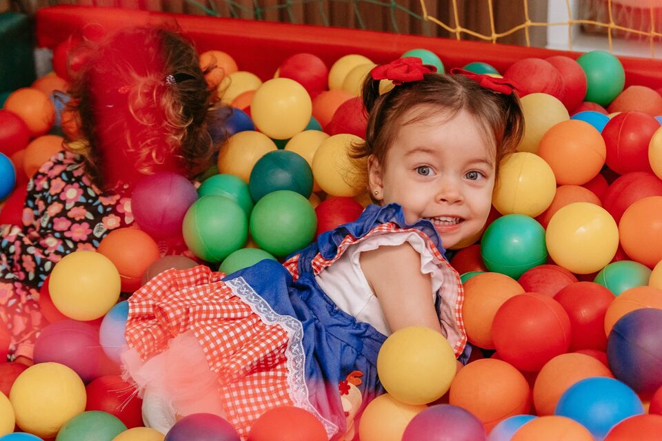 Laís - Festa de 2 anos no Córrego Grande em Florianópolis, SC